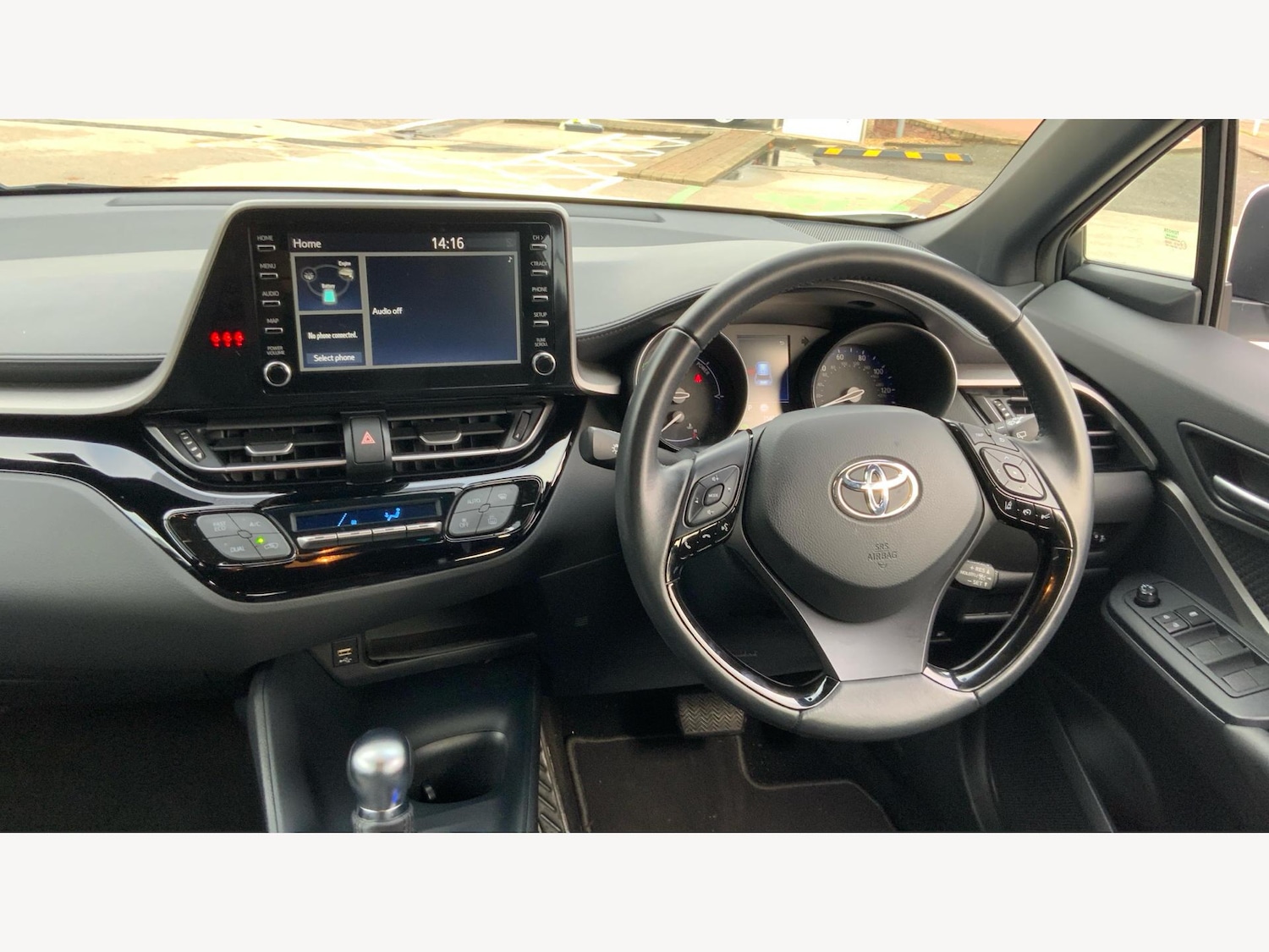 Used Toyota C-HR 2023 for sale - 77098208: Photo 10