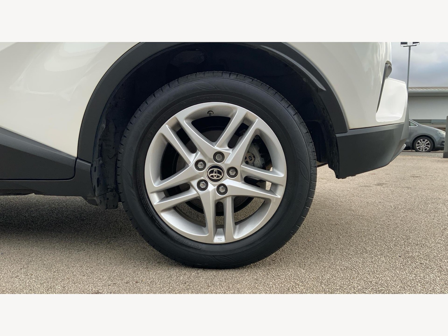 Used Toyota C-HR 2023 for sale - 77098208: Photo 20