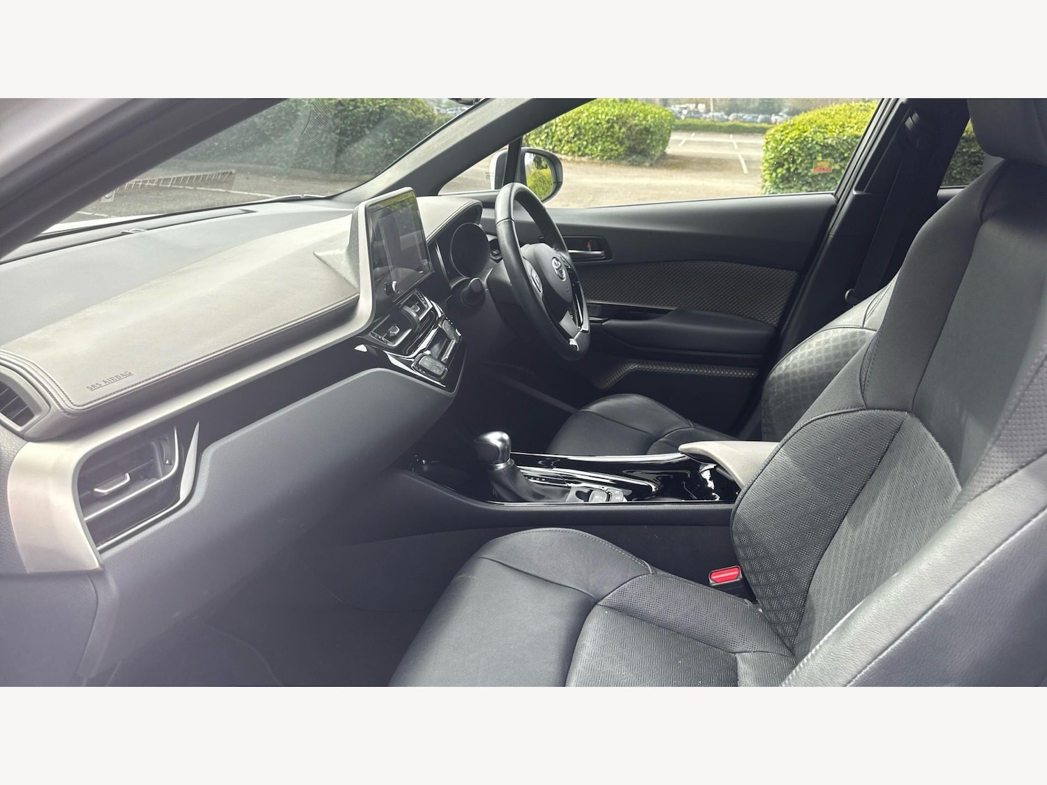 Used Toyota C-HR 2022 for sale - 78127333: Photo 12