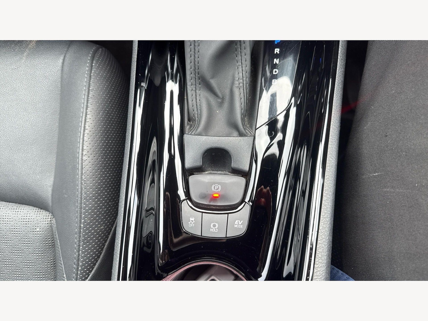 Used Toyota C-HR 2022 for sale - 78127333: Photo 40