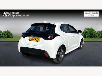 Used Toyota Yaris 2024 for sale - 78842234: Photo