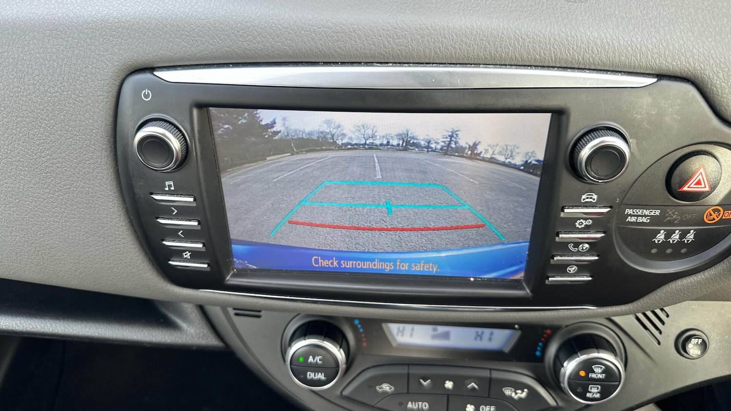 Used Toyota Yaris 2018 for sale - 77957440: Photo 34