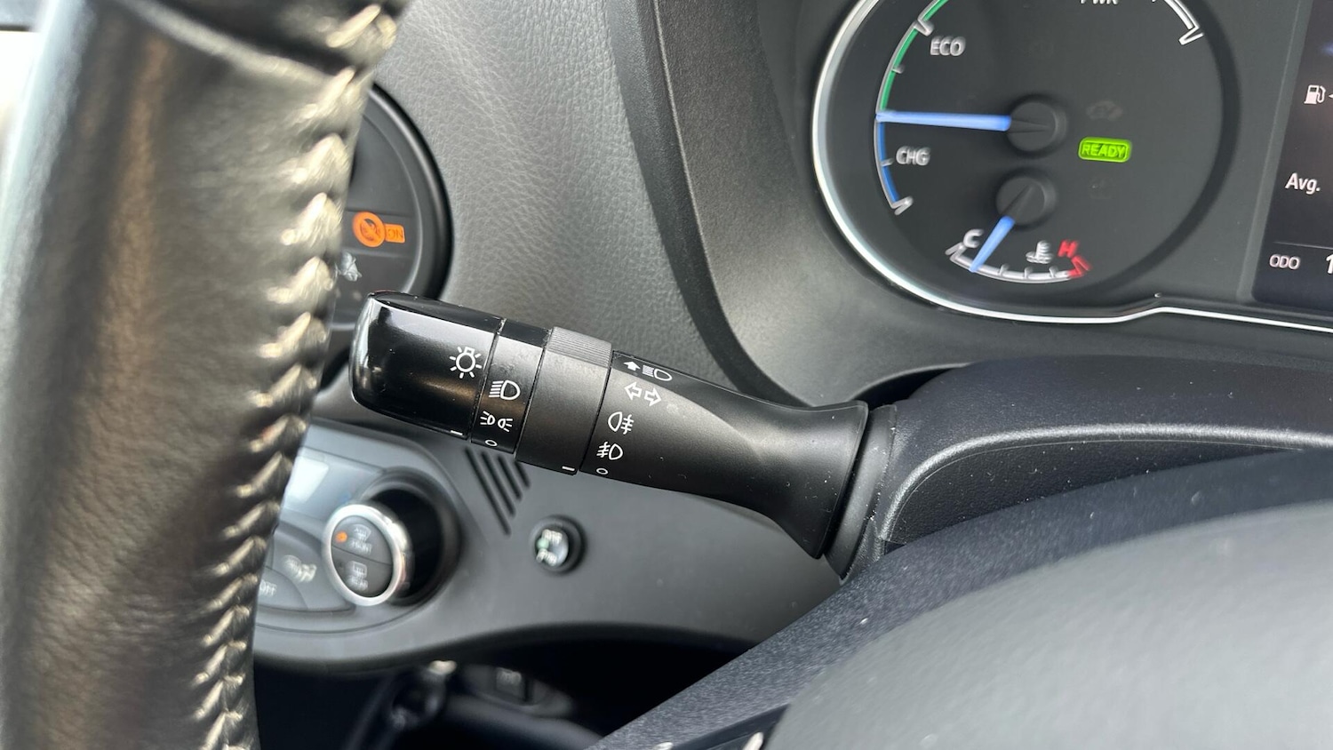 Used Toyota Yaris 2018 for sale - 77957440: Photo 36