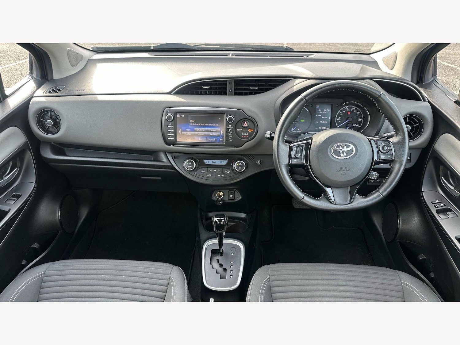 Used Toyota Yaris 2018 for sale - 77957440: Photo 7
