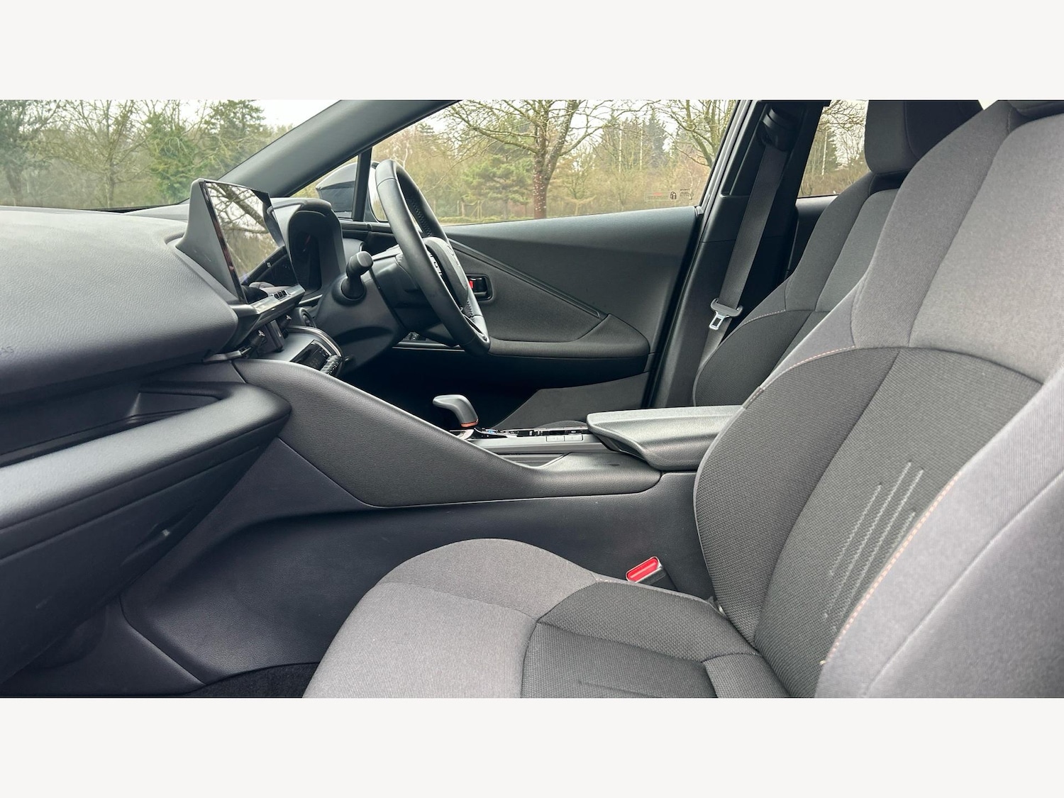 Used Toyota C-HR 2024 for sale - 77029012: Photo 12