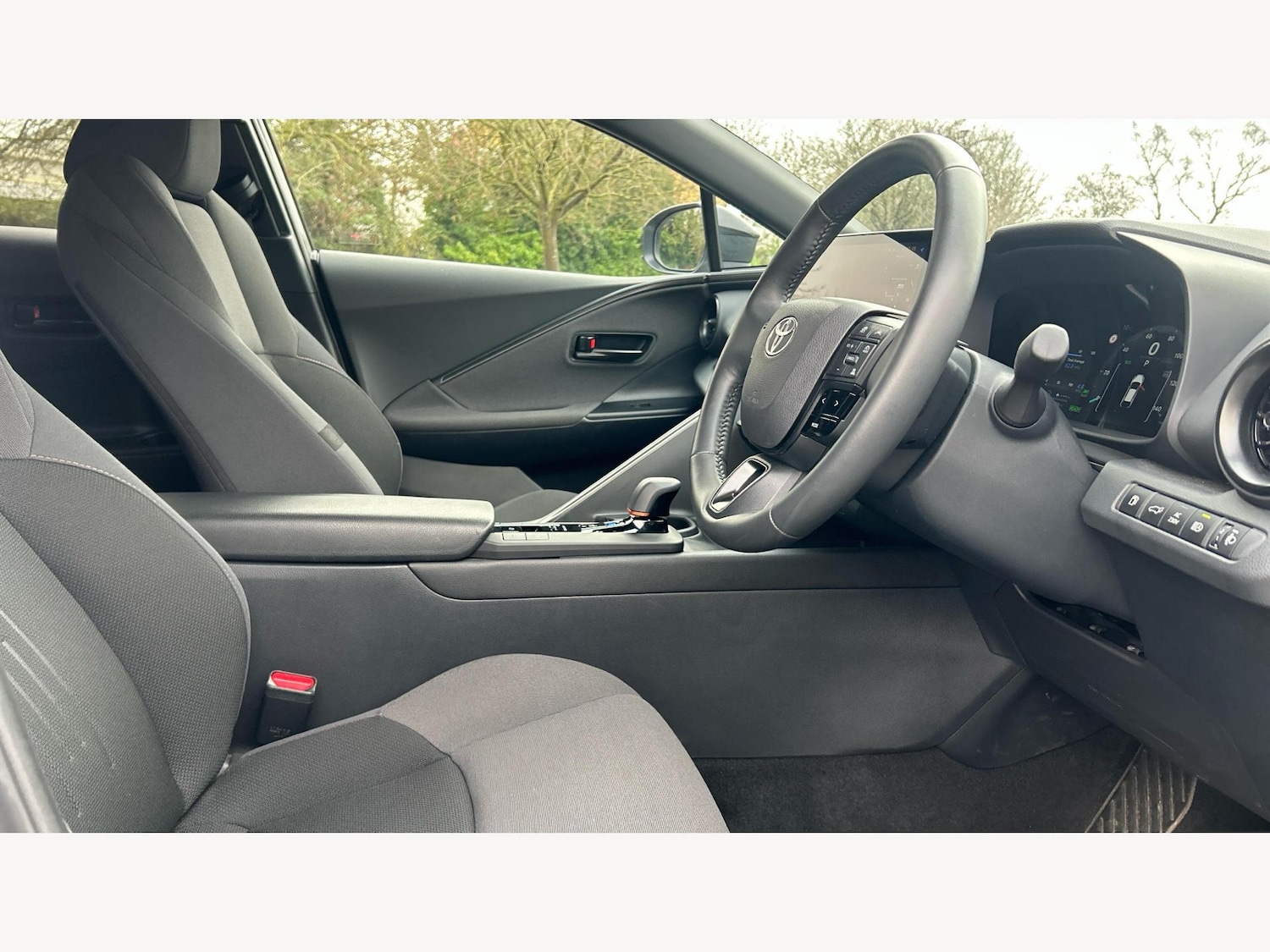 Used Toyota C-HR 2024 for sale - 77029012: Photo 13