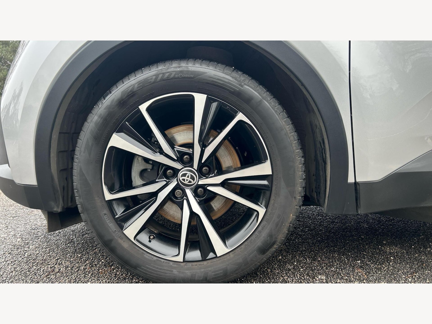 Used Toyota C-HR 2024 for sale - 77029012: Photo 20