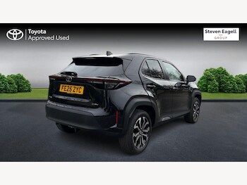 Used Toyota Yaris Cross 2025 for sale - 77957400: Photo