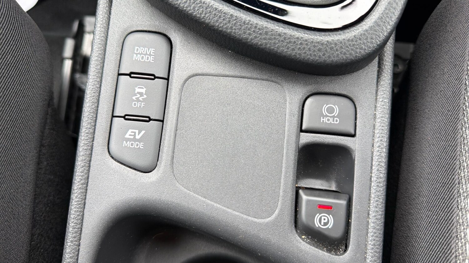 Used Toyota Yaris Cross for sale - 77957400: Photo 36