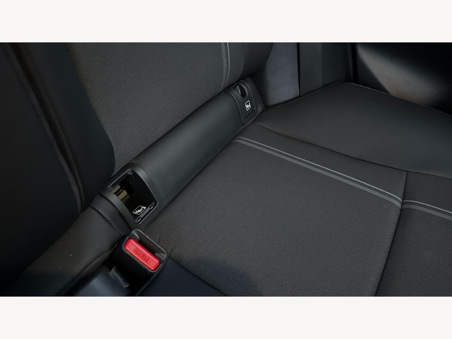 Used Toyota Yaris Cross 2025 for sale - 77081773: Photo 28