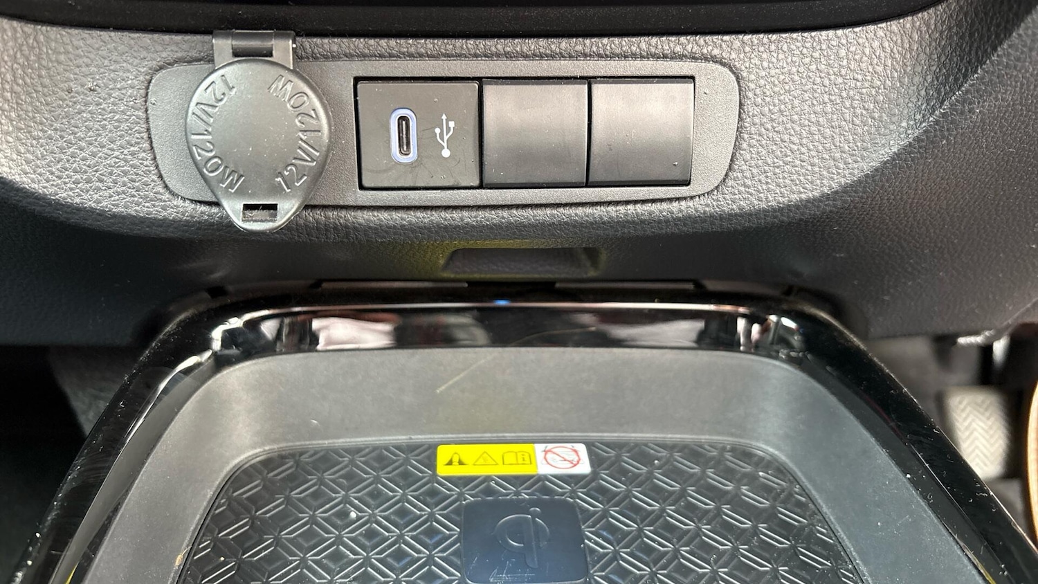 Used Toyota Aygo X 2024 for sale - 76381148: Photo 39