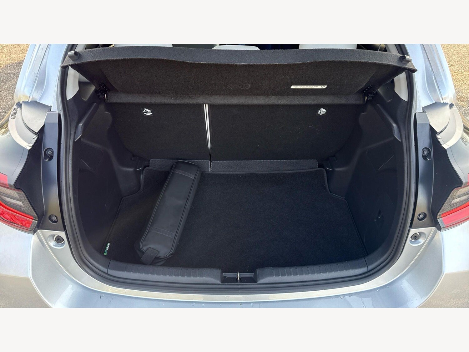 Used Toyota Yaris for sale - 77682939: Photo 16