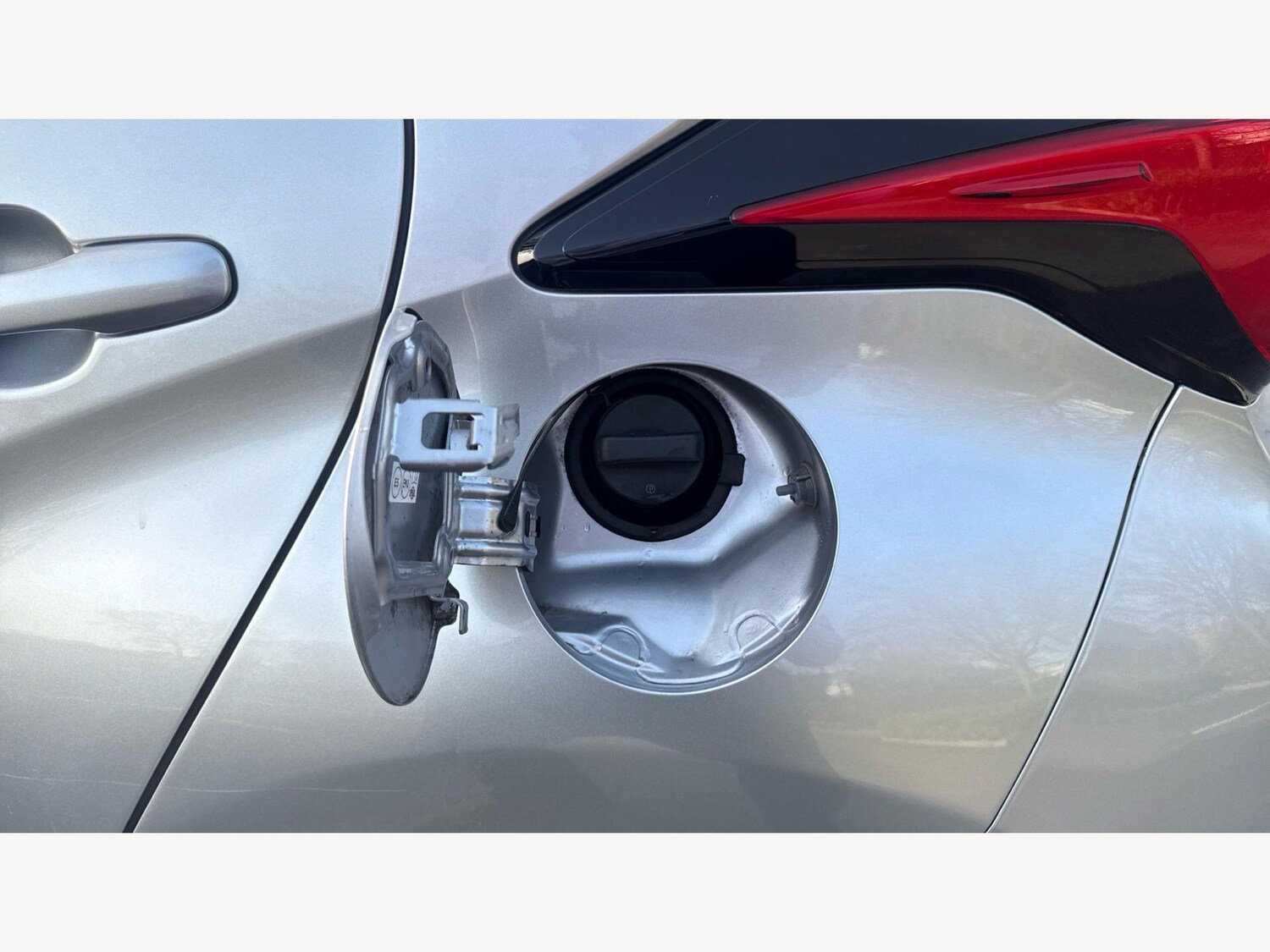 Used Toyota Yaris for sale - 77682939: Photo 22