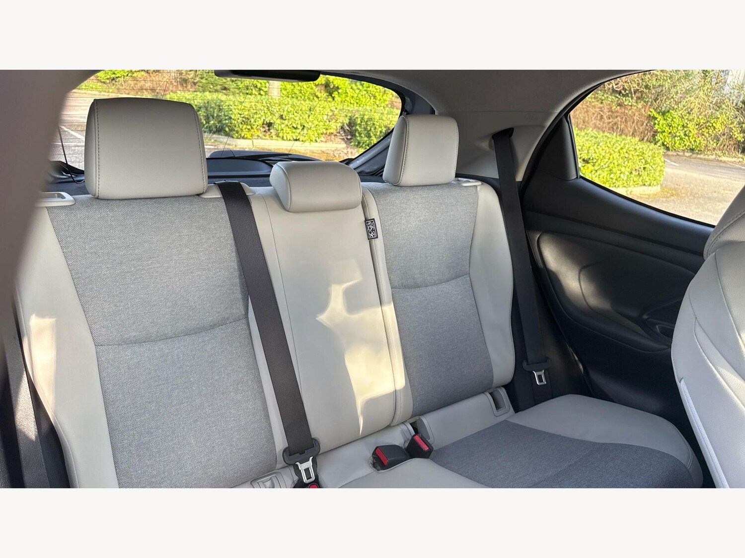 Used Toyota Yaris for sale - 77682939: Photo 24