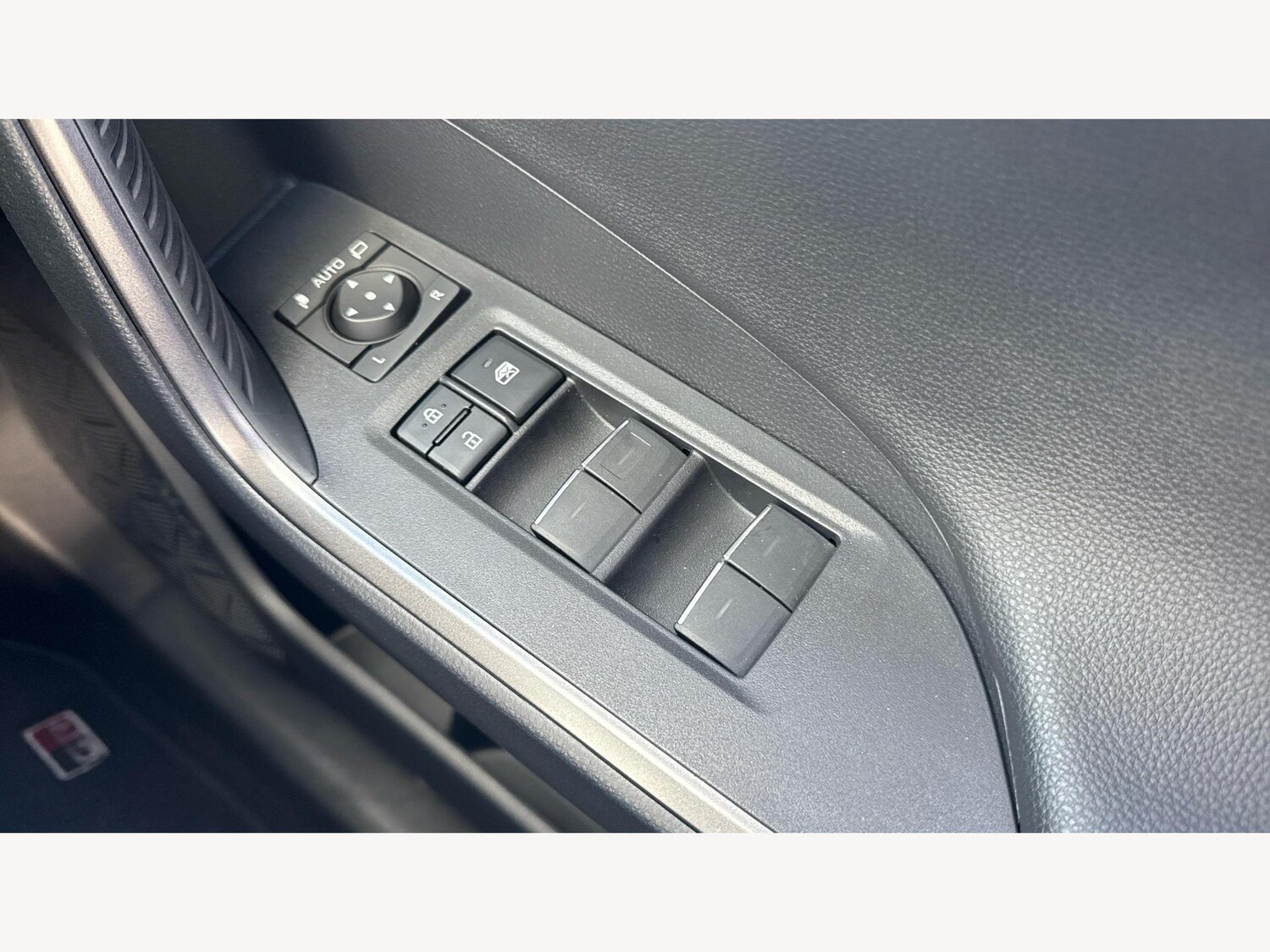 Used Toyota RAV4 2024 for sale - 76059589: Photo 32