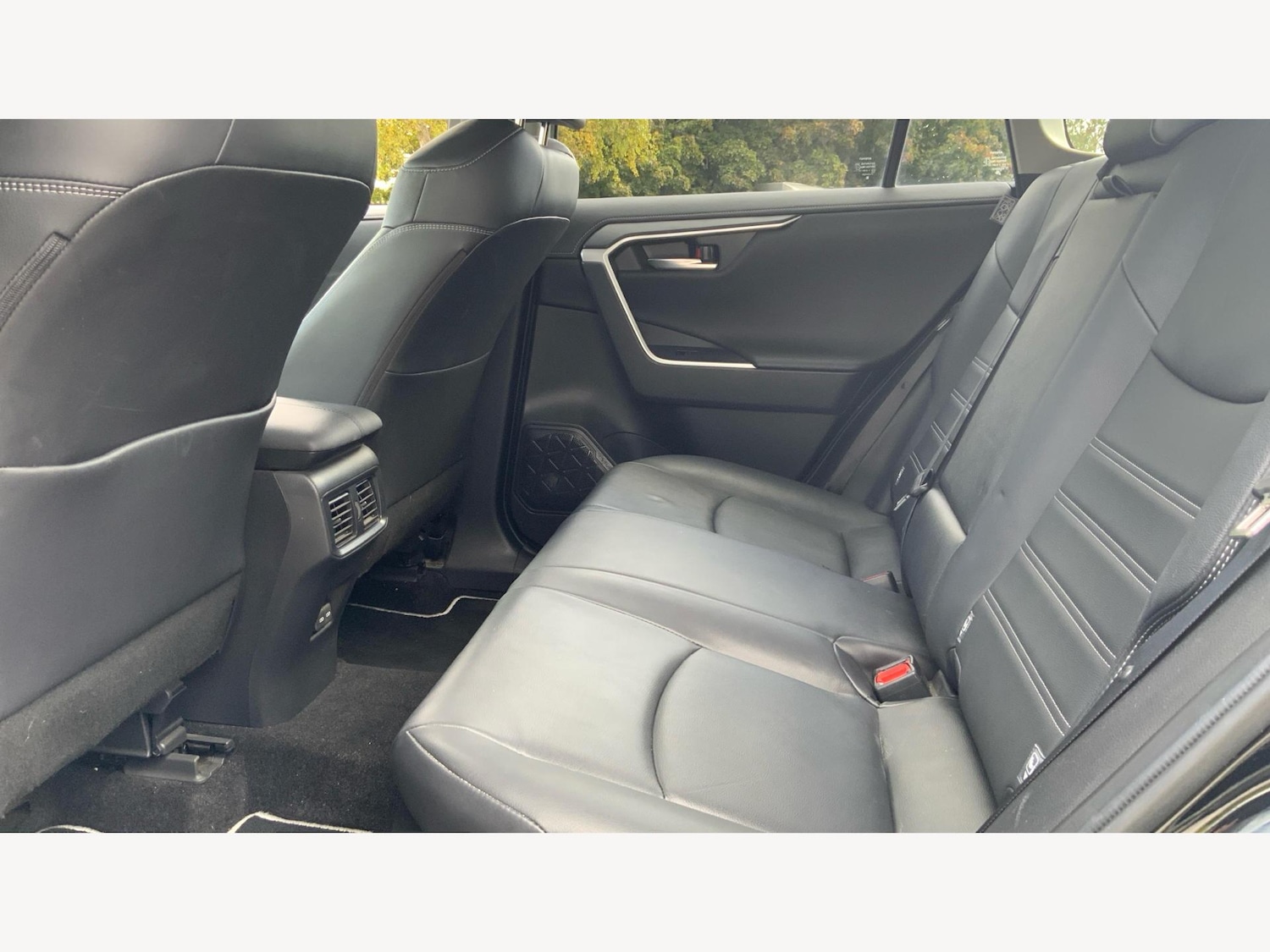 Used Toyota RAV4 2022 for sale - 76060841: Photo 15