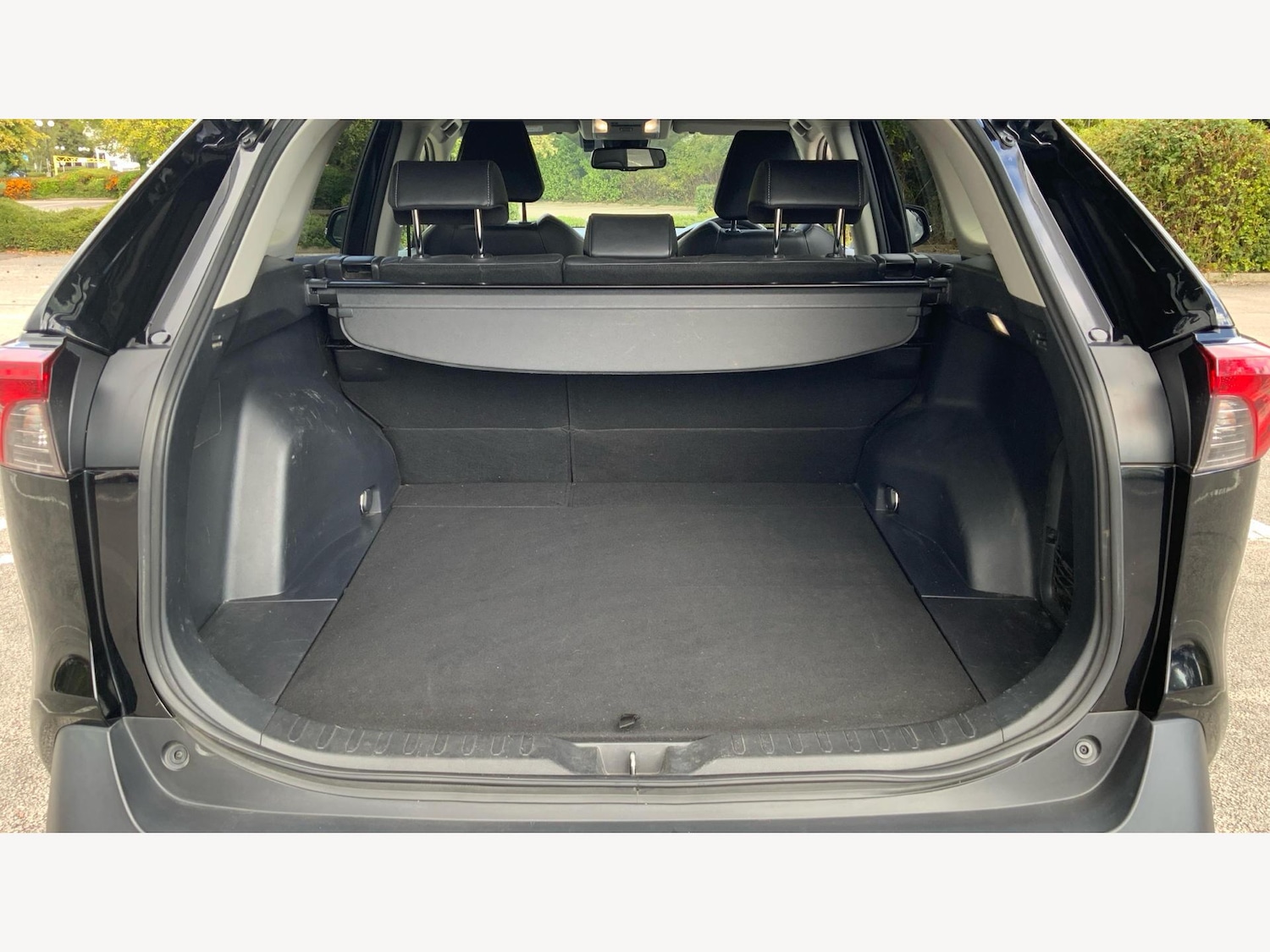 Used Toyota RAV4 2022 for sale - 76060841: Photo 16