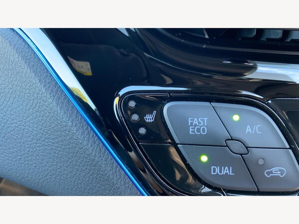 Used Toyota C-HR 2022 for sale - 76227976: Photo 42