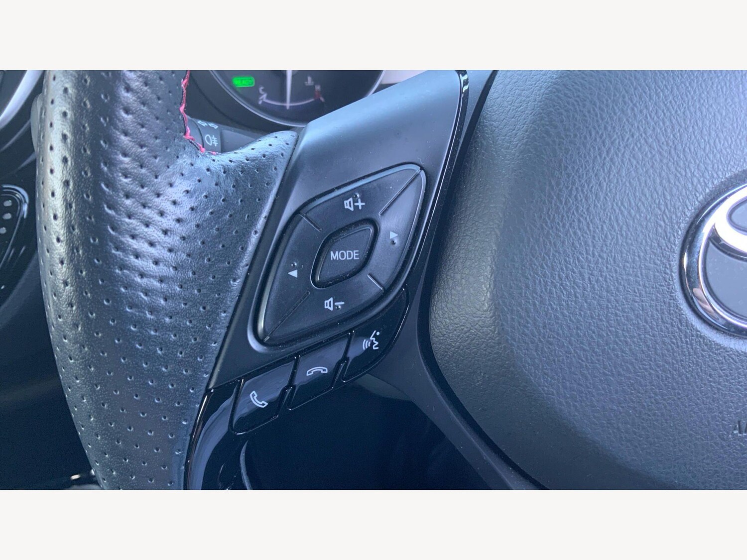 Used Toyota C-HR for sale - 77957741: Photo 28