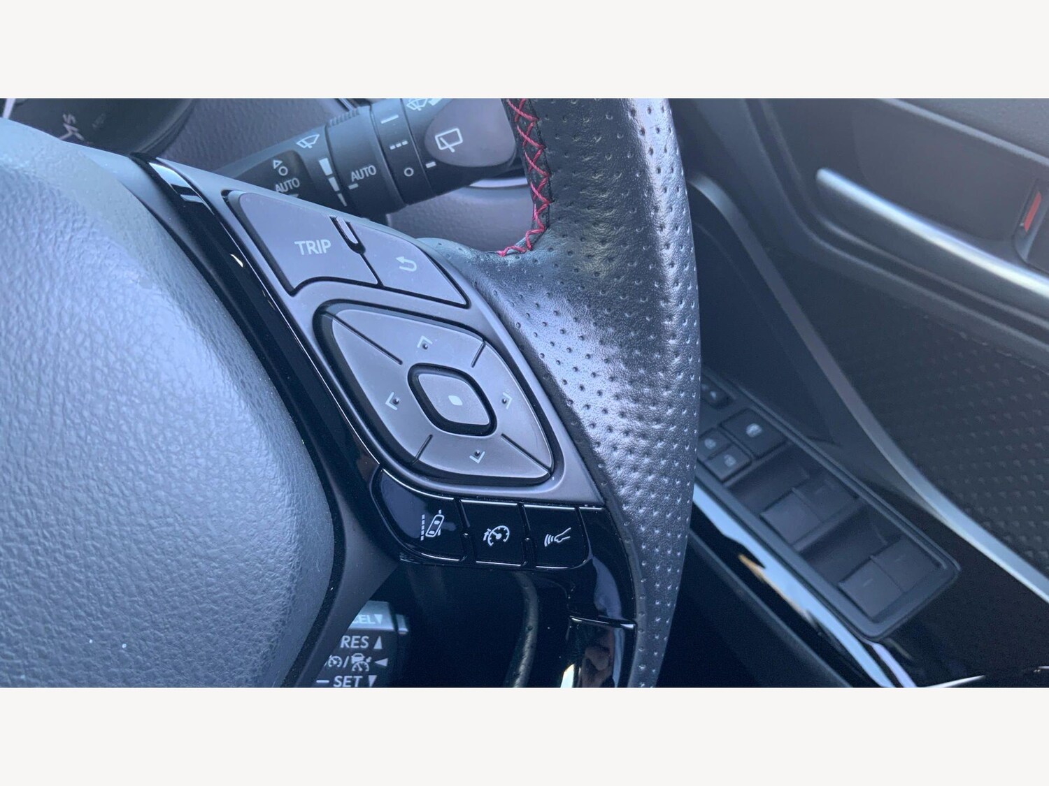 Used Toyota C-HR for sale - 77957741: Photo 29