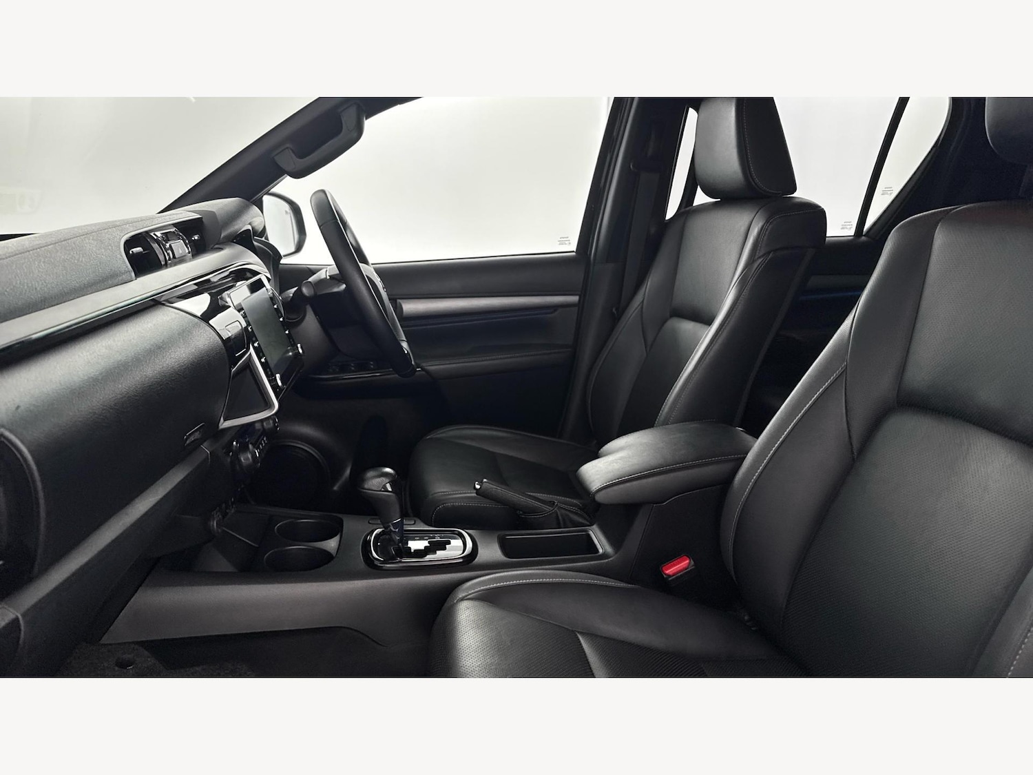 Used Toyota Hilux 2022 for sale - 77203880: Photo 12