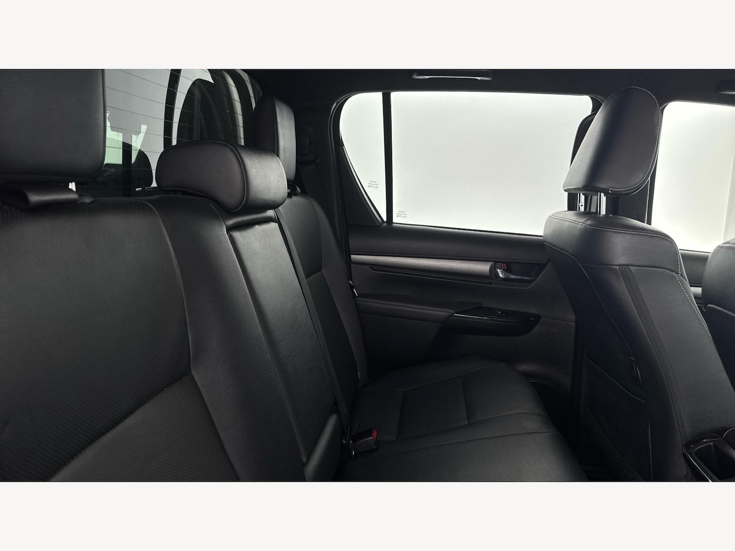 Used Toyota Hilux 2022 for sale - 77203880: Photo 14