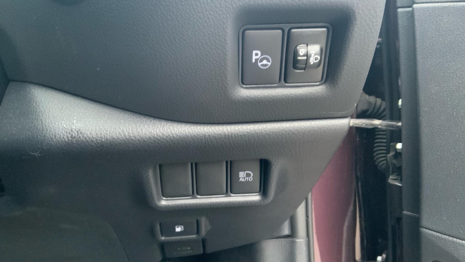 Used Toyota C-HR 2023 for sale - 76377852: Photo 42