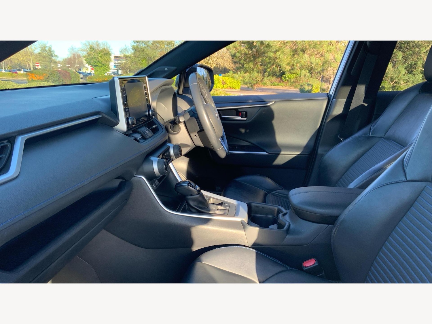 Used Toyota RAV4 2019 for sale - 77203873: Photo 12