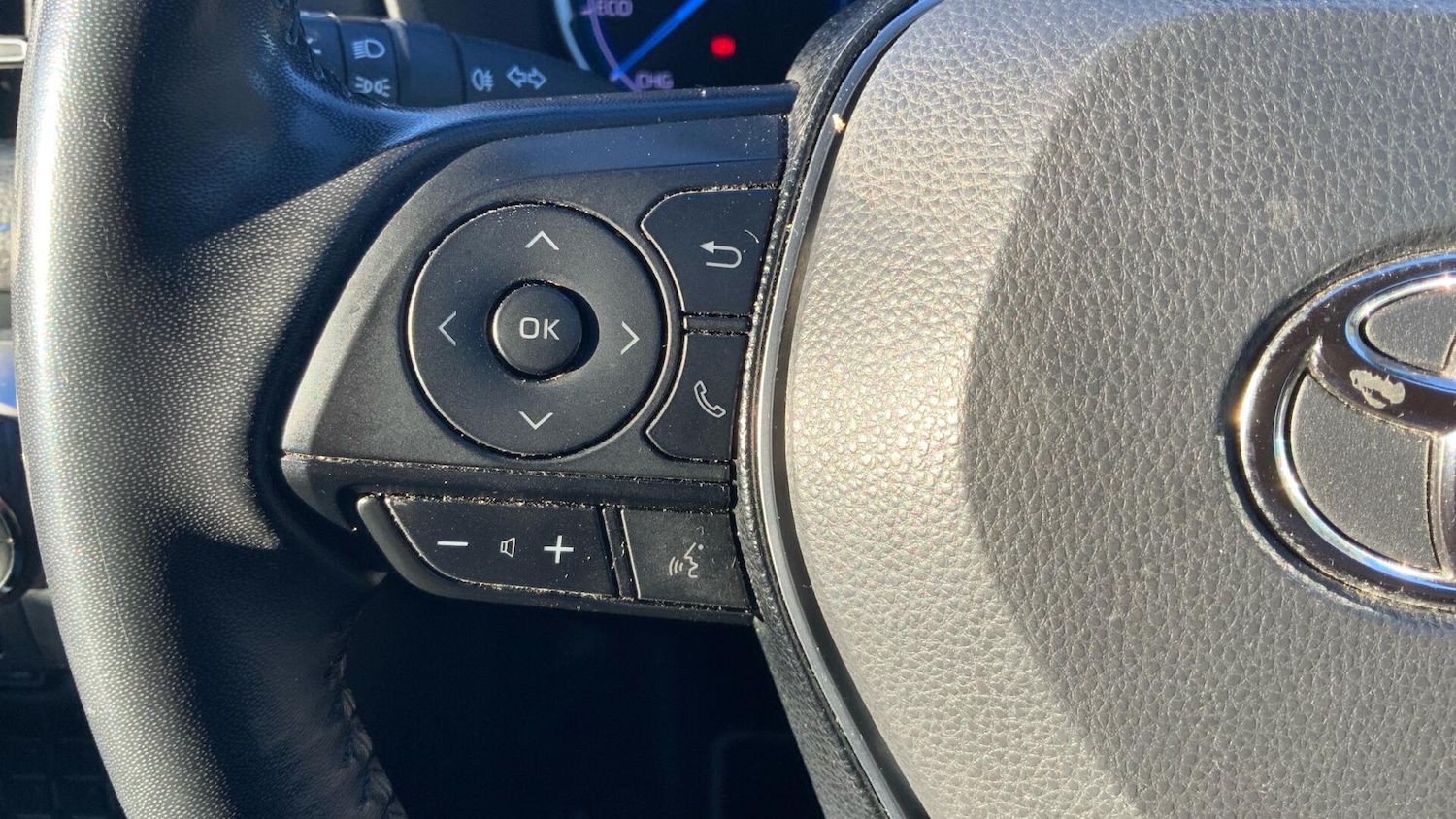 Used Toyota RAV4 2019 for sale - 77203873: Photo 33