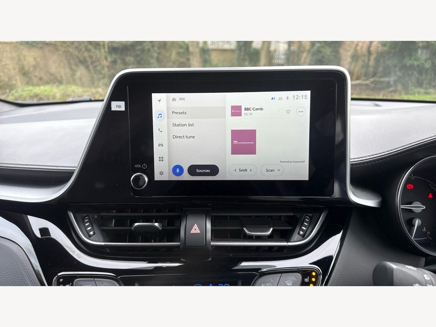 Used Toyota C-HR 2023 for sale - 77645949: Photo 30