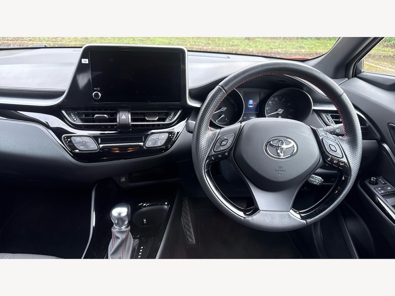 Used Toyota C-HR 2023 for sale - 77645949: Photo 7