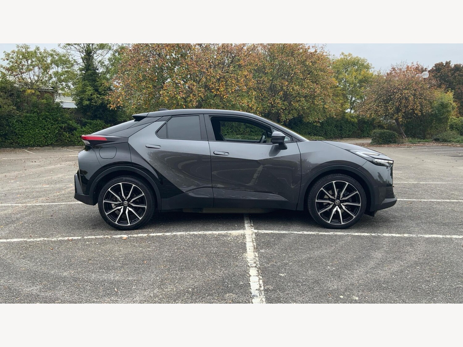 Used Toyota C-HR for sale - 76527989: Photo 18