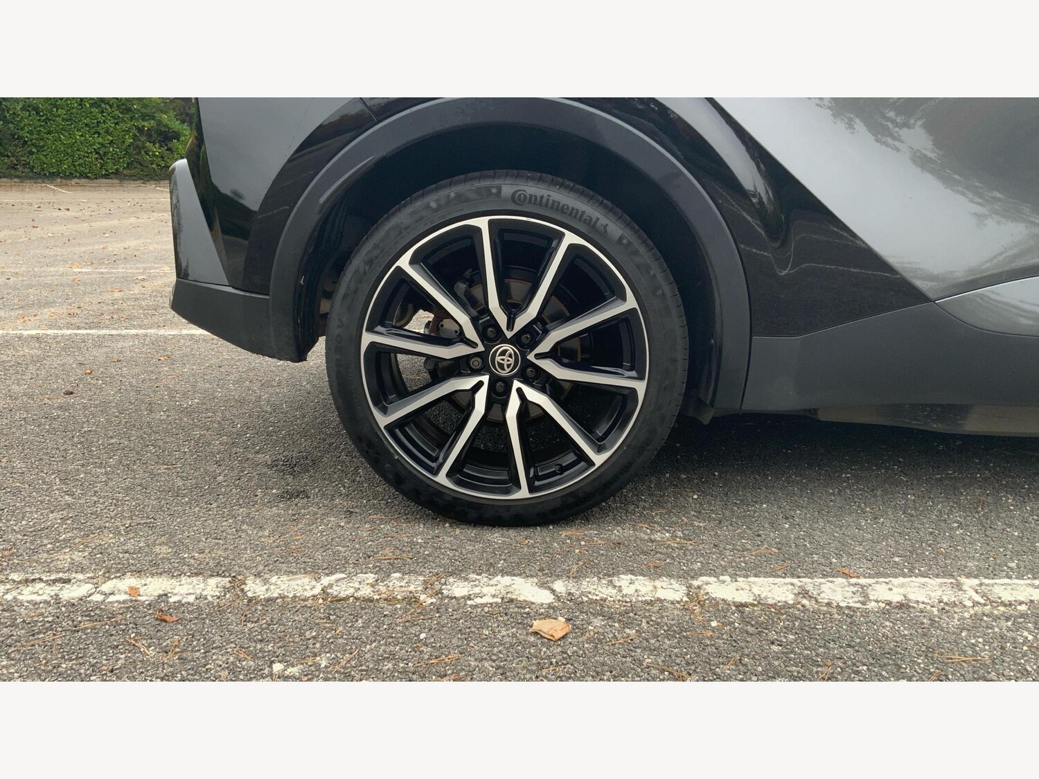 Used Toyota C-HR for sale - 76527989: Photo 31