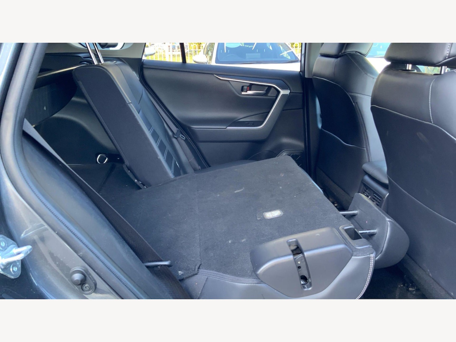 Used Toyota RAV4 2020 for sale - 78148123: Photo 20