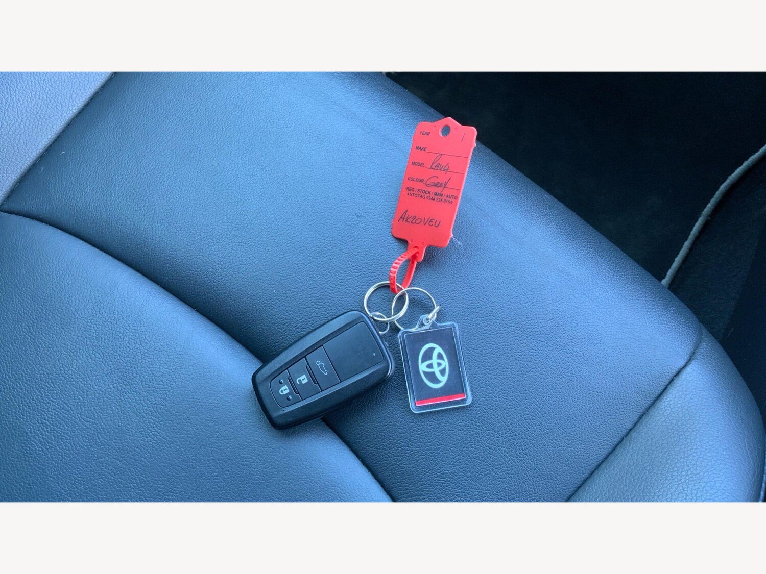 Used Toyota RAV4 2020 for sale - 78148123: Photo 30