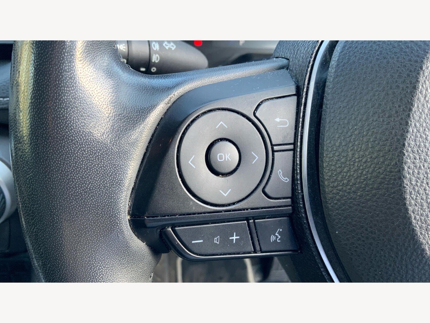 Used Toyota RAV4 2020 for sale - 78148123: Photo 36