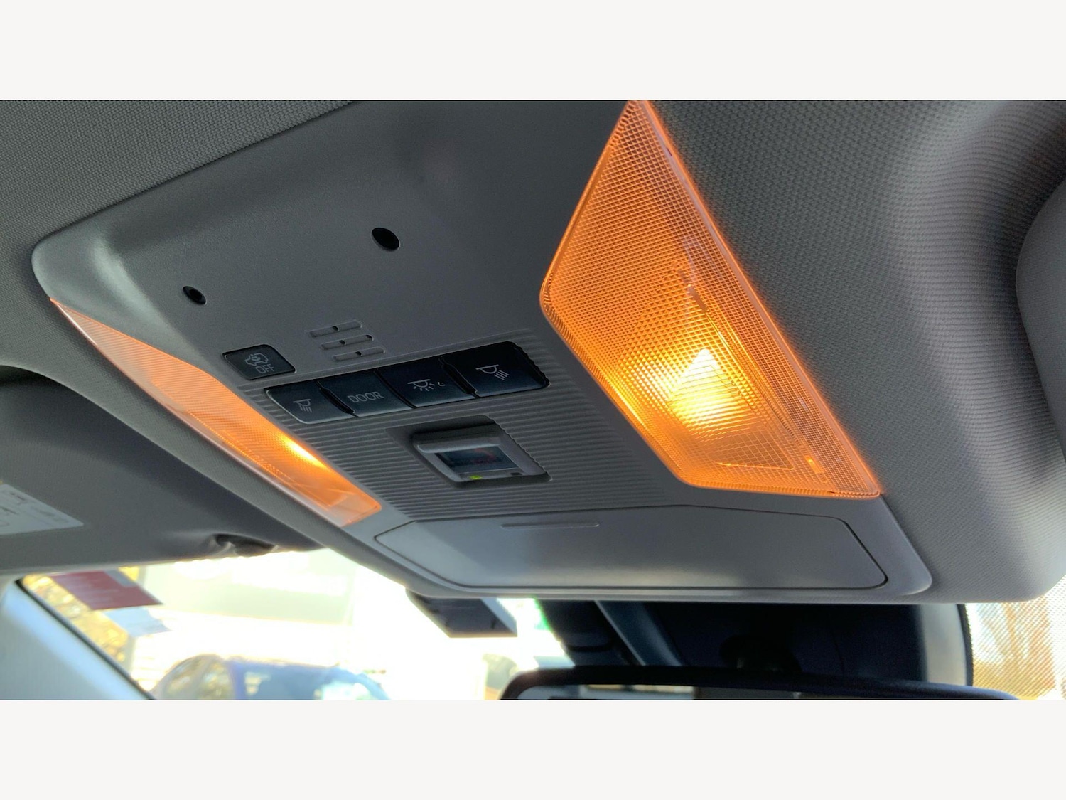 Used Toyota RAV4 2020 for sale - 78148123: Photo 40