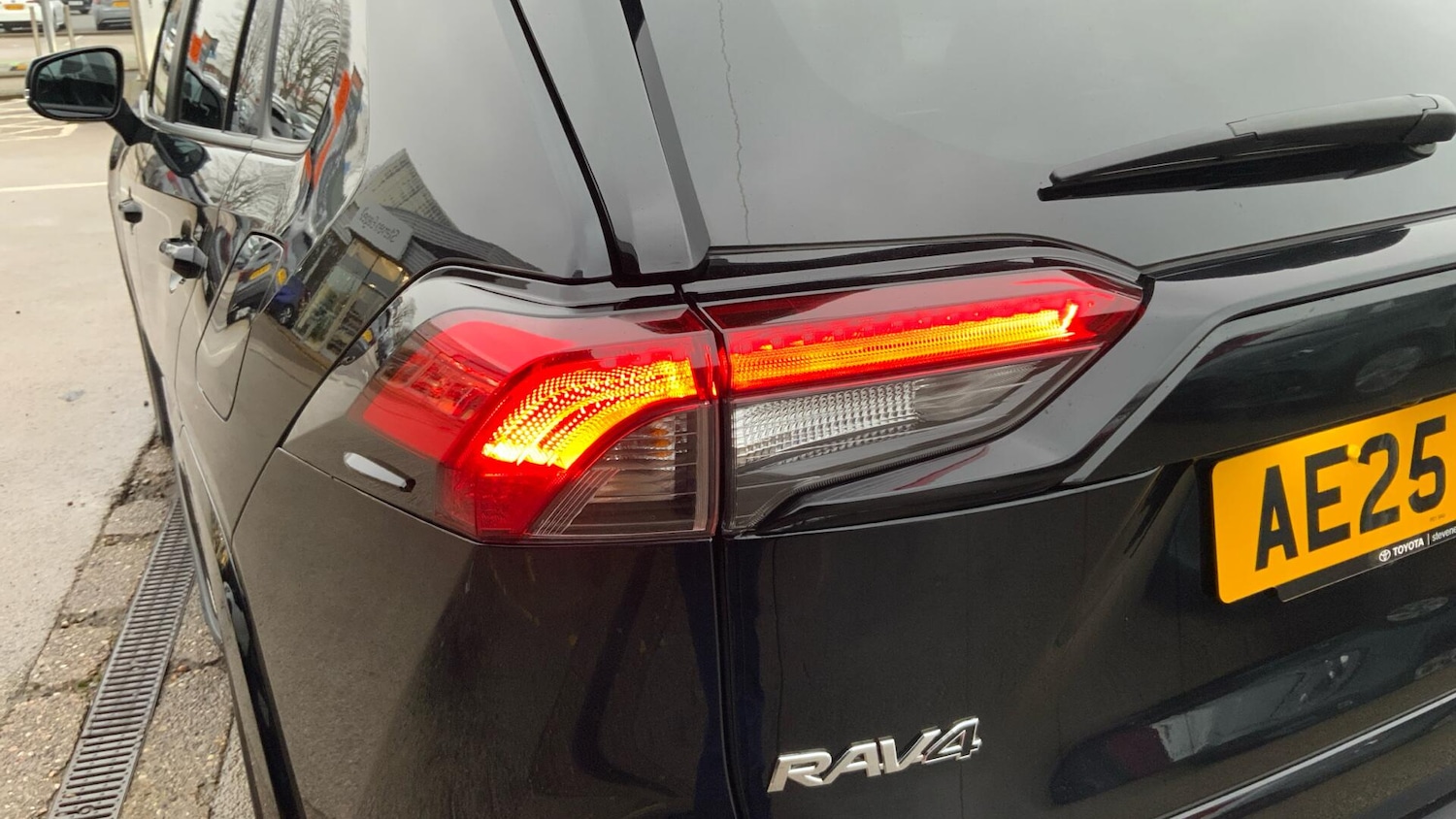 Used Toyota RAV4 2025 for sale - 77132076: Photo 32