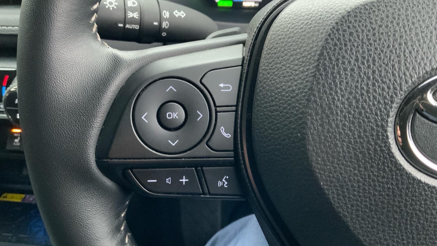 Used Toyota RAV4 2025 for sale - 77132076: Photo 38