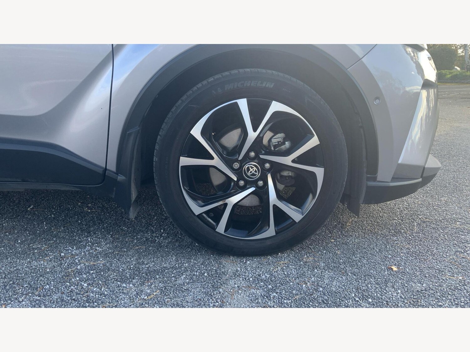 Used Toyota C-HR for sale - 76527765: Photo 30