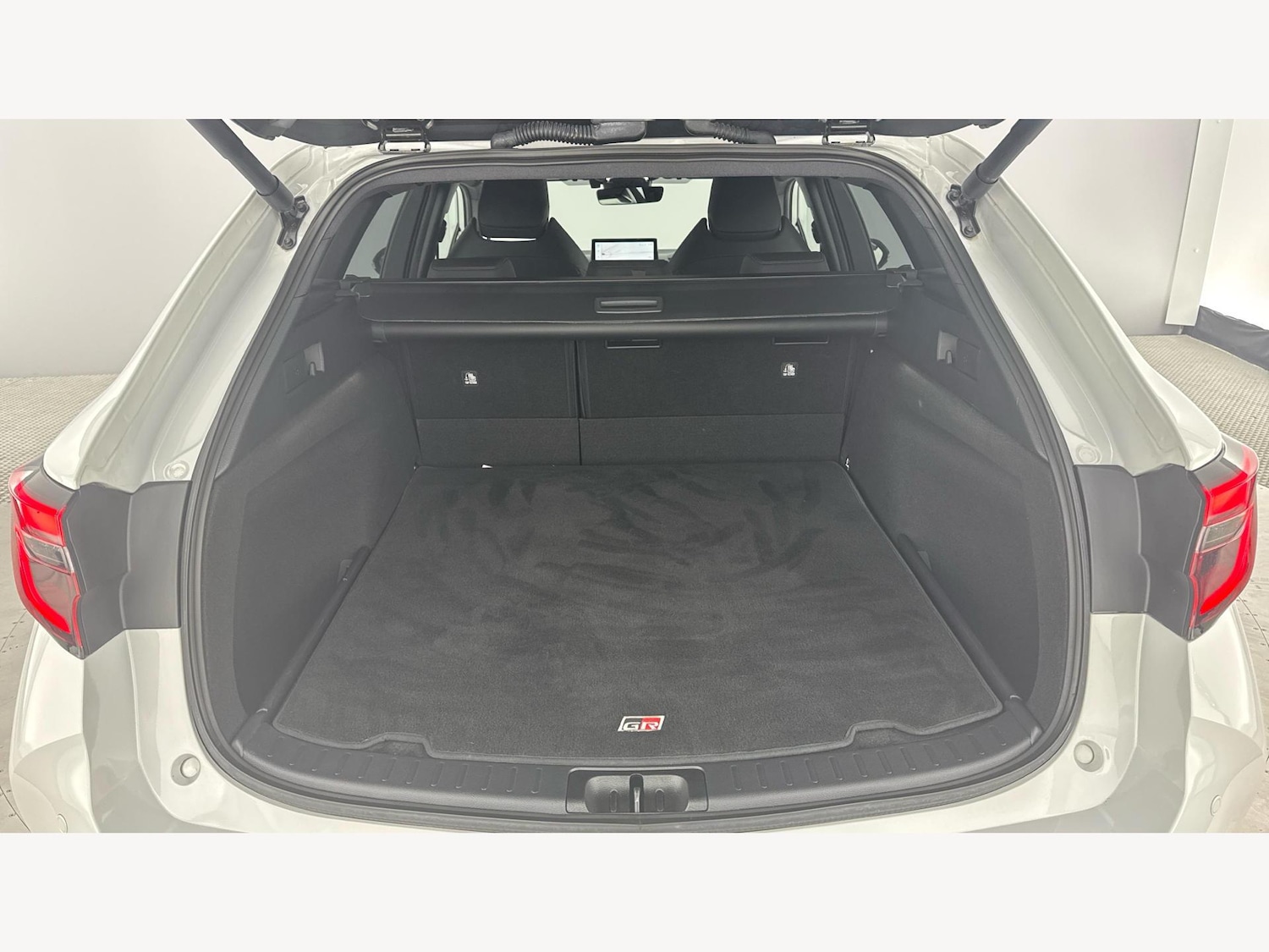 Used Toyota Corolla 2024 for sale - 76592501: Photo 16