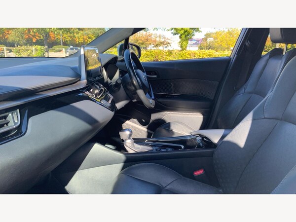 Used Toyota C-HR 2019 for sale - 76251033: Photo 12