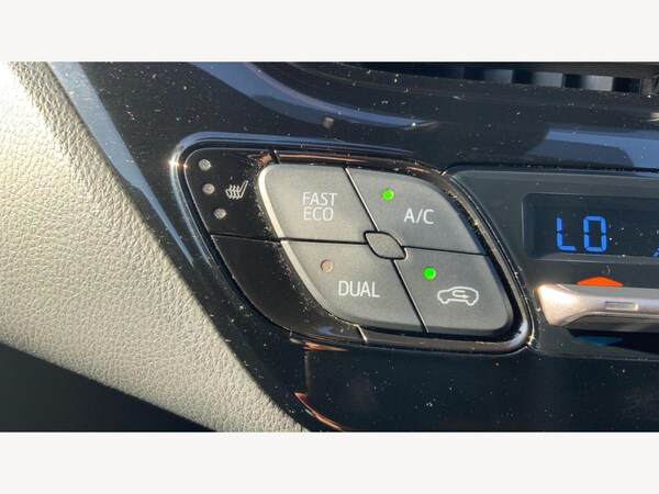 Used Toyota C-HR 2019 for sale - 76251033: Photo 28