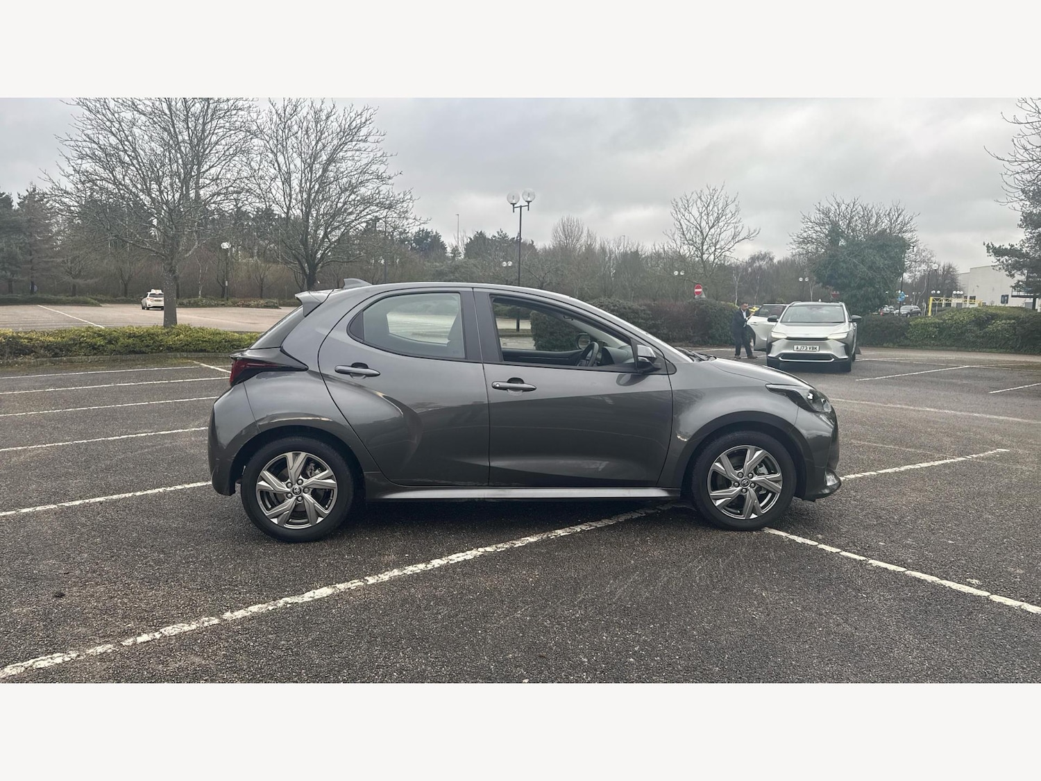 Used Toyota Yaris for sale - 77753860: Photo 18