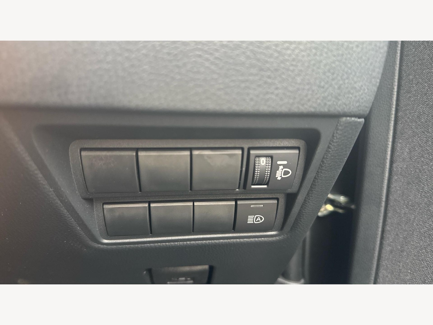 Used Toyota Yaris for sale - 77753860: Photo 23