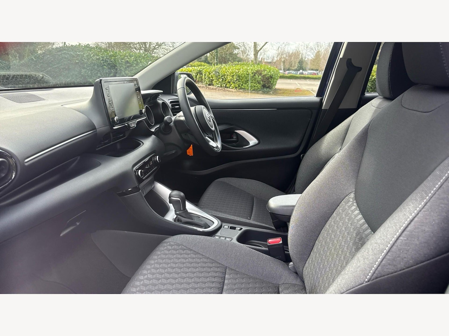 Used Toyota Yaris for sale - 77958450: Photo 12