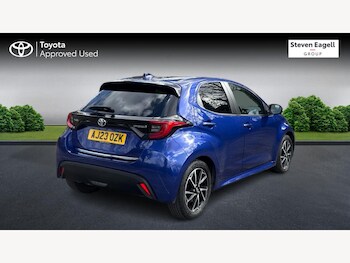 Used Toyota Yaris 2023 for sale - 77958450: Photo