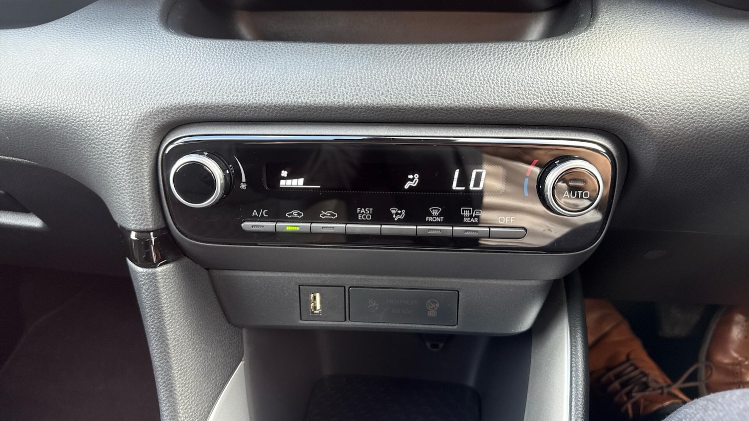 Used Toyota Yaris for sale - 77958450: Photo 41