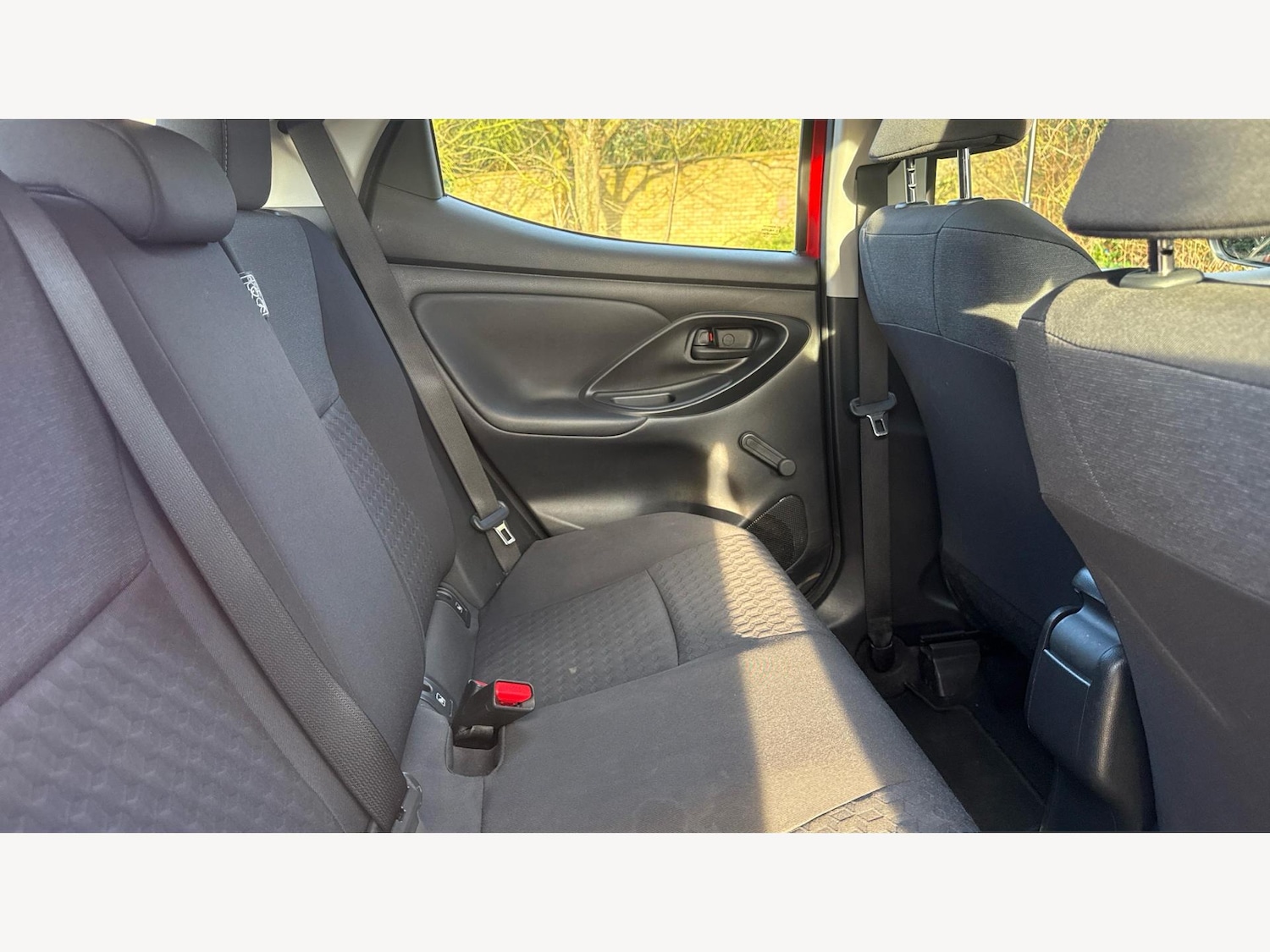 Used Toyota Yaris for sale - 77538343: Photo 14