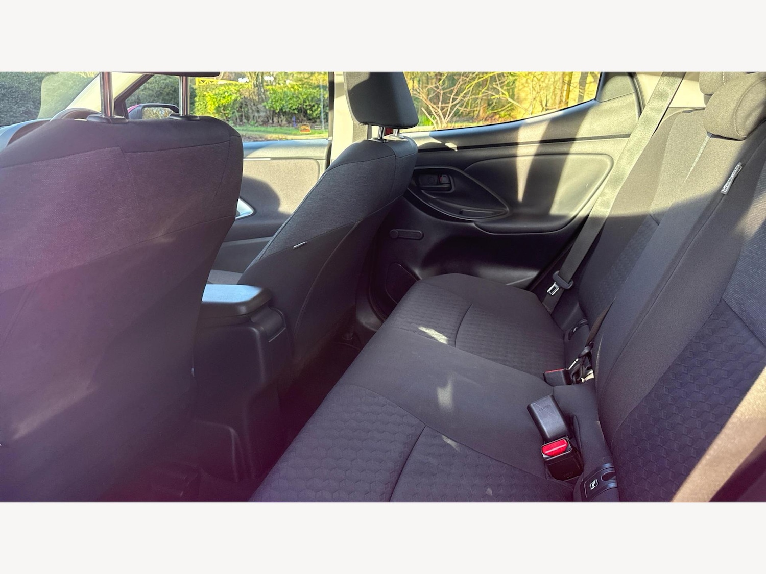 Used Toyota Yaris for sale - 77538343: Photo 15